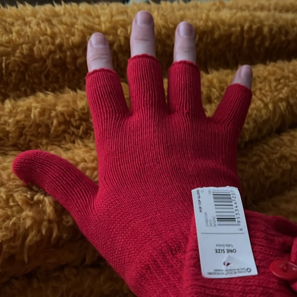 Red Pop Top Gloves - new with tags - One size (Adult) - Picture 5 of 5